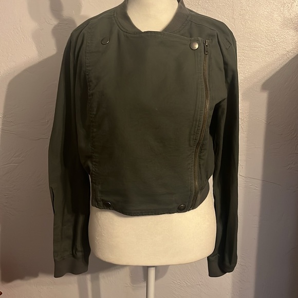 Frenchi cropped long sleeve light jacket/top sz L - Picture 5 of 11